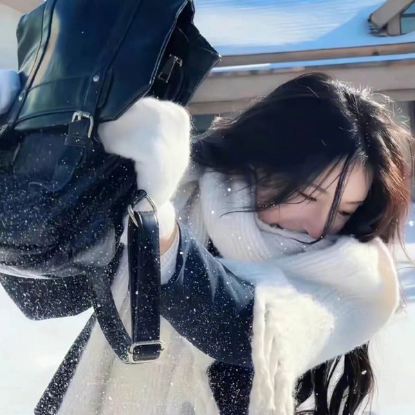 然后，她找到了我